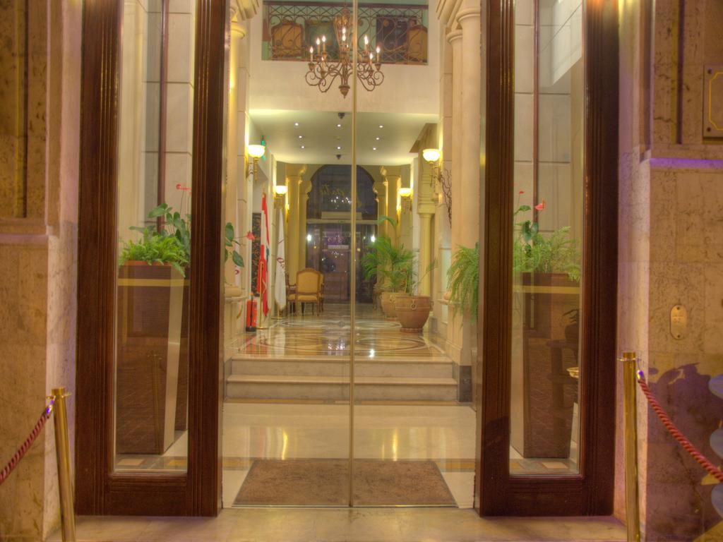 Le Patio Boutique Hotel Beirut Downtown Экстерьер фото